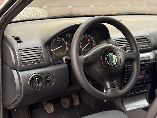 Skoda Octavia, 2007 года, пробег 277652 км