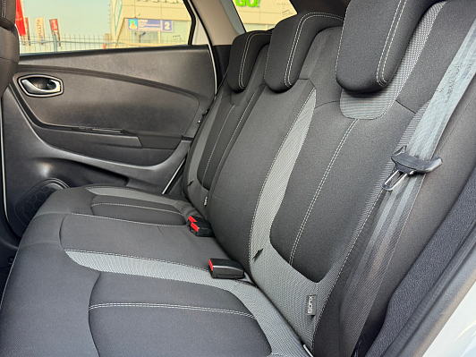 Renault Kaptur Style, 2021 года, пробег 35000 км