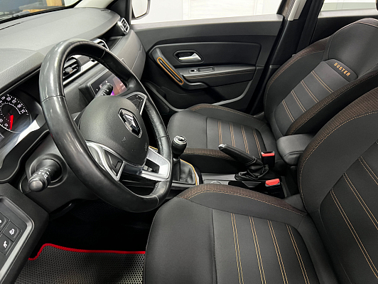 Renault Duster Style, 2021 года, пробег 80000 км
