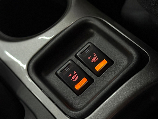 Nissan Juke SE, 2013 года, пробег 207000 км