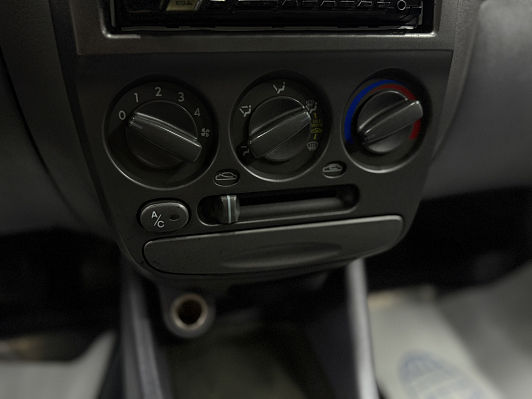 Hyundai Accent, 2011 года, пробег 290000 км