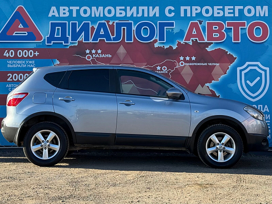 Nissan Qashqai SE, 2011 года, пробег 175000 км