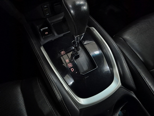 Nissan X-Trail LE Top, 2016 года, пробег 77218 км