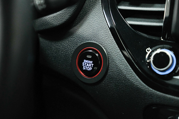 Hyundai Solaris Elegance + Prestige + Style, 2020 года, пробег 119612 км